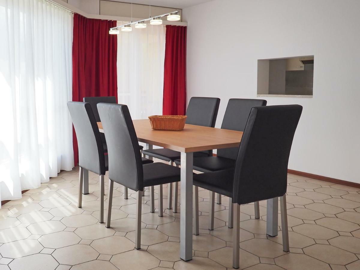 Holidays - Residenza Flora *