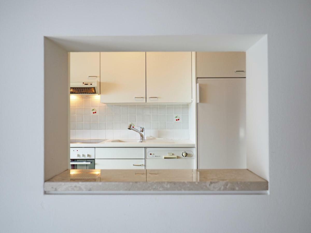 Holidays - Residenza Flora * Locarno